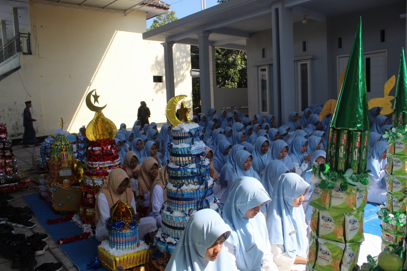 Semarak Maulid Nabi Muhammad SAW, MA Miftahul Midad Gelar Beragam Lomba