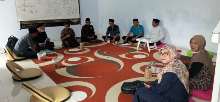 Rapat Evaluasi Akhir Tahun MA/MTs Miftahul Midad 2022